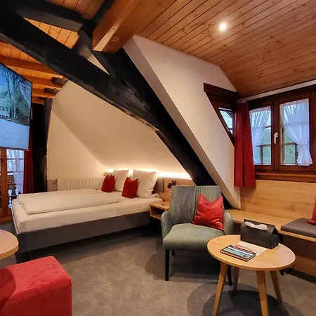 Staude Bed & Breakfast 4*